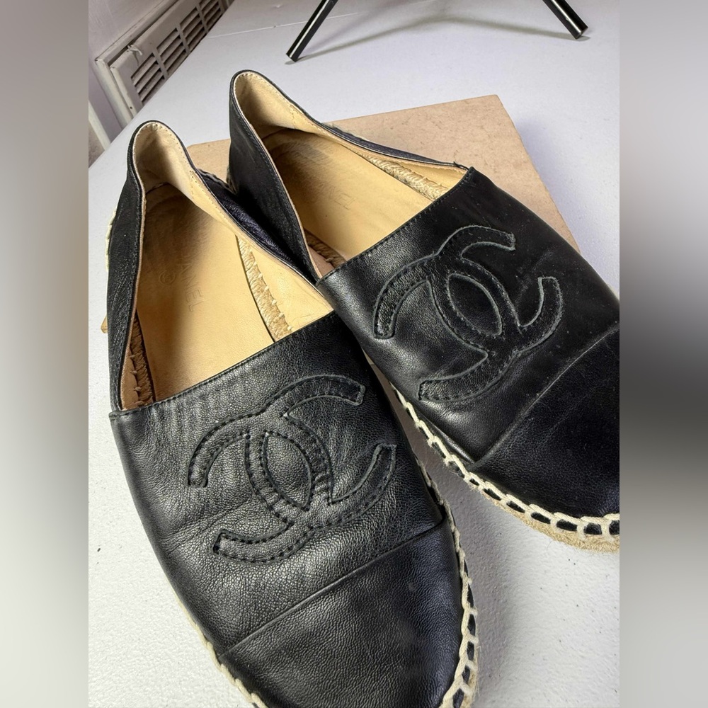 Chanel Lambskin CC Espadrilles Flats Black Sz 41 /US 11 - Picture 2 of 16